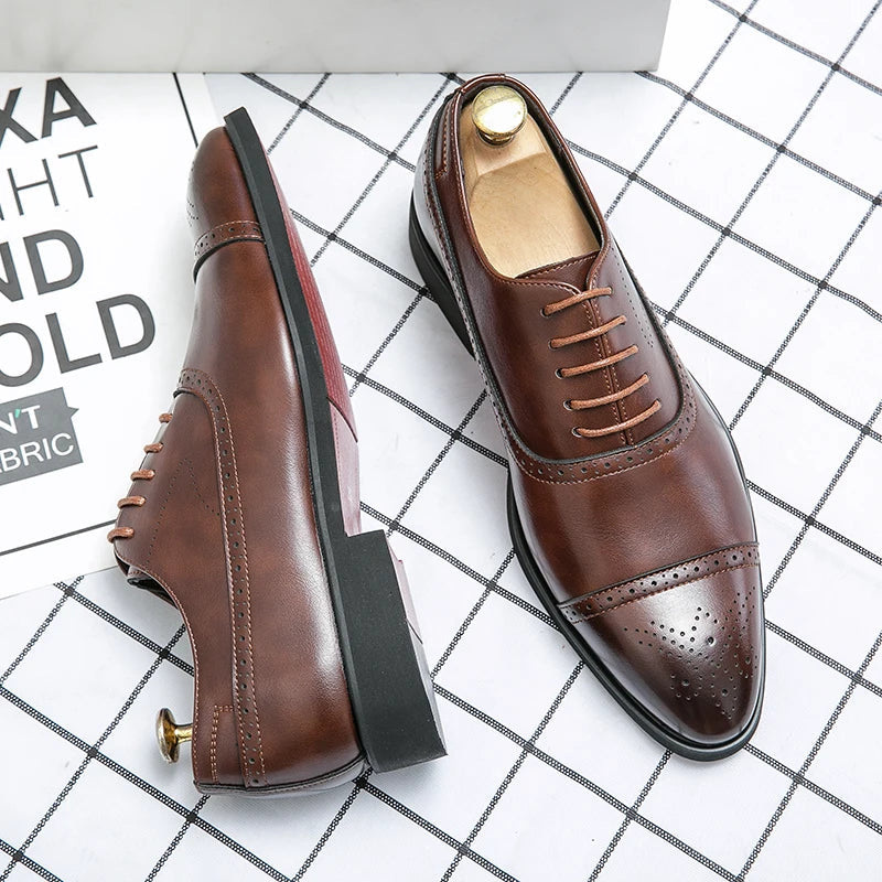 Social Oxford Detalhes Brogues